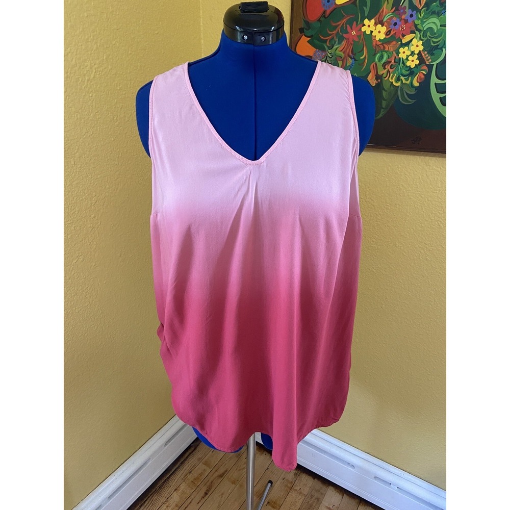 Torrid Top Red Dip Dye Challis Tank Ombre Sleeveless V Neck Shirt Size M/L NWT